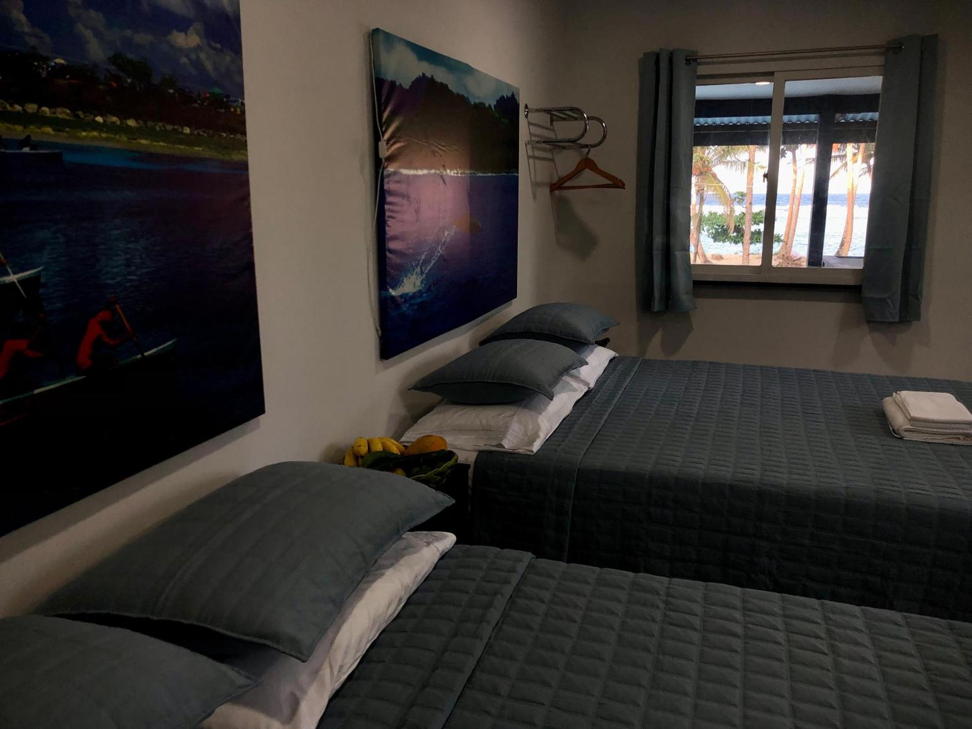 Island Hopper Hotel Yepan Bagian luar foto