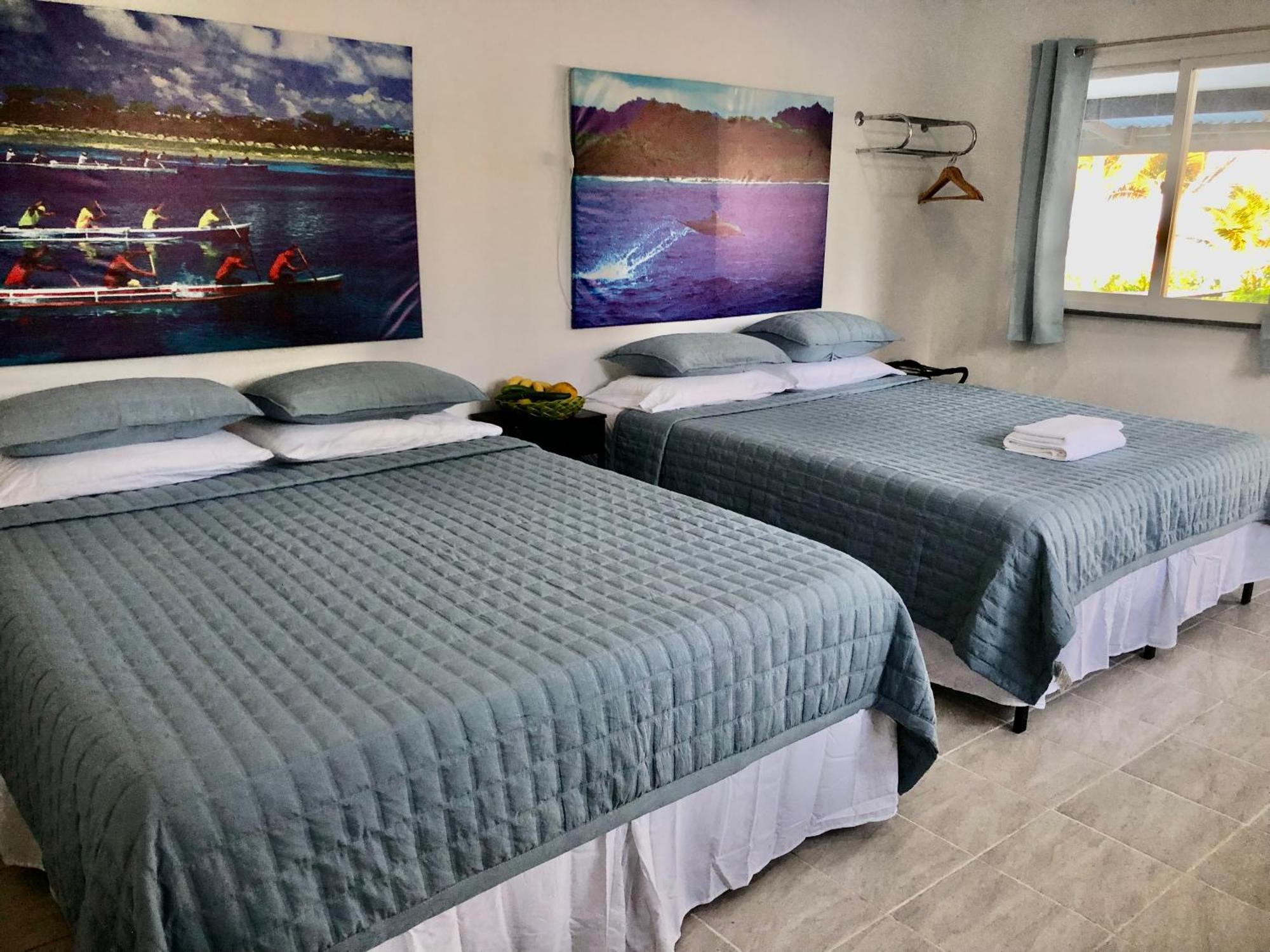 Island Hopper Hotel Yepan Bagian luar foto
